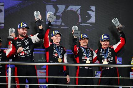 Toyota triumfuje w Bahrajnie – podwójne zwycięstwo w finale sezonu WEC 2025