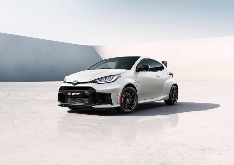 Toyota GR Yaris z roku modelowego 2026 w dwóch wersjach wyposażenia. Hot-hatch od 199 900 zł